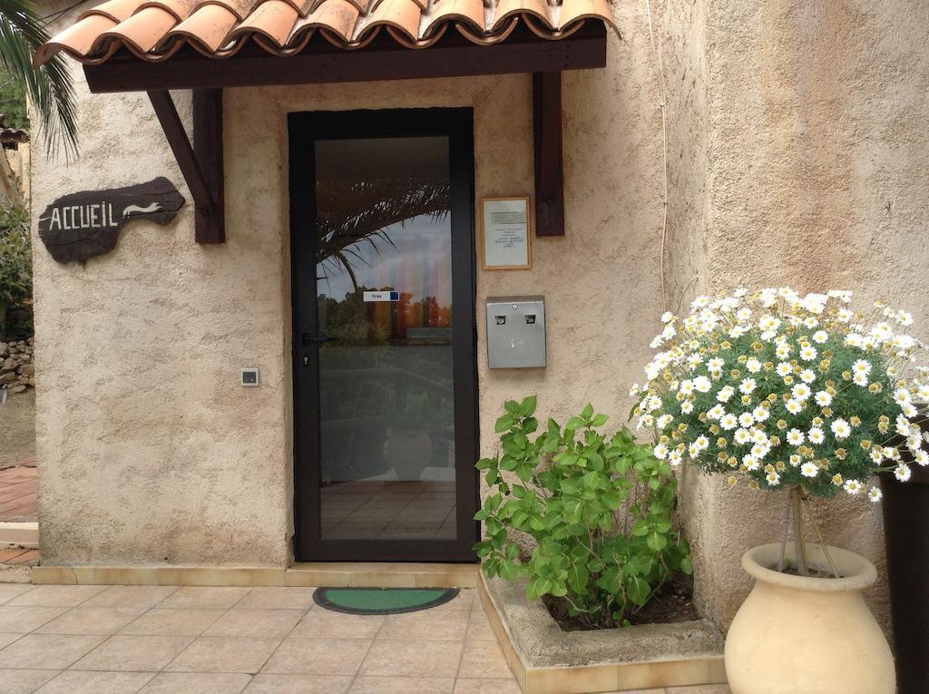 Bungalows Du Maquis Porto-Vecchio  Eksteriør billede